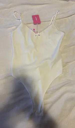Edikted White Bodysuit thumbnail 1