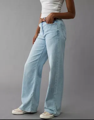 American Eagle Stovepipe Jeans in the "Strigid-2 Short thumbnail 4