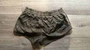 Lululemon Hotty Hot 2.5" thumbnail 3