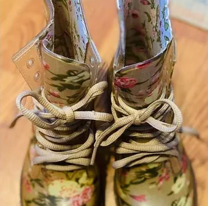 floral Roses Bootie shoes Clear Rubber Women size 38 /7.5 thumbnail 1