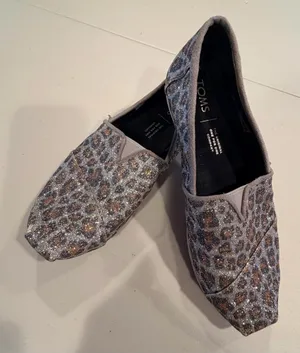 TOMS | Womens Alpargata Classic Silver Glitter Cheetah Print. Size: 6 thumbnail 1