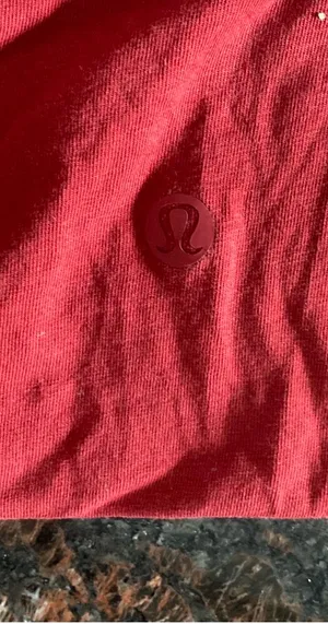 Lululemon Top thumbnail 2