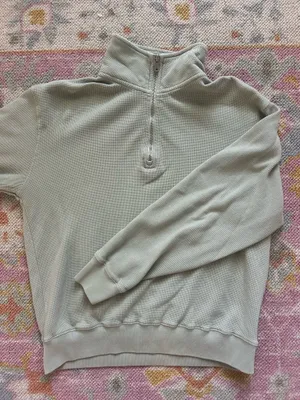 Brandy Melville Quarter-Zip Sweatshirt thumbnail 2