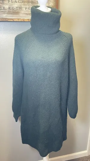 12th Tribe x The Salty Blonde Olive Green‎ Turtleneck Sweater Dress Size Small thumbnail 1