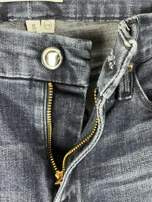 GOOD AMERICAN Good Legs Medium Wash Five Pockets Denim Jeans 26 Casual Neutral thumbnail 8