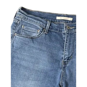 Levis 505 Straight Leg Jeans Womens 10 Blue Medium Wash Mid Rise Denim thumbnail 14