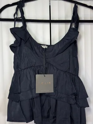 NWT LE LIS 2 Piece Ruffle Top and Maxi Skirt Matching Set in Navy Blue SMALL thumbnail 4