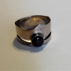 Sterling Silver Ring with Red Gemstone thumbnail 3