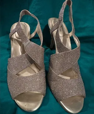 Bandolino Sliver Stappy Sling Back Glitter Shine Heels Sz 9 thumbnail 1
