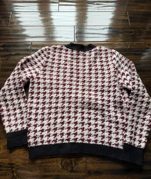 Anthropologie Maeve Burgundy and White Houndstooth Cardigan thumbnail 4