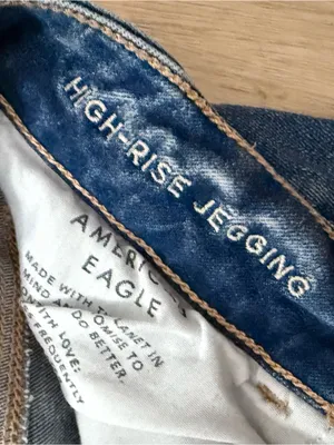 American Eagle Women's Skinny Jeans Distressed Blue Size 6 thumbnail 2