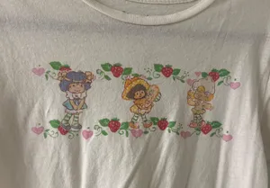 PacSun Vintage inspired strawberry shortcake graphic babe tee cotton thumbnail 3
