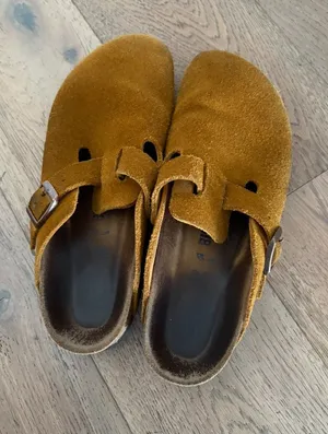 Birkenstock Boston Clogs thumbnail 1