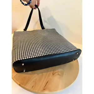 Black & White 100% Cotton Double Strap Gingham Checkered Medium Tote Bag thumbnail 5