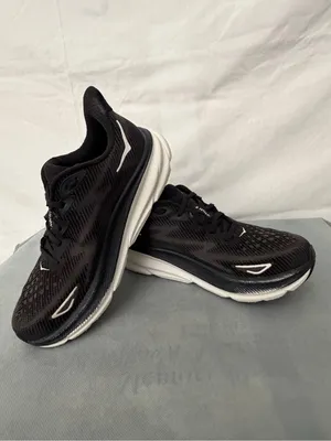 HOKA Clifton 9 Womens 8.5 Black Excellent Used (B258) thumbnail 4
