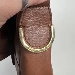 Juicy Couture Brown Leather Shoulder Bag Gold Turn Lock Hobo Saddle Bag thumbnail 4