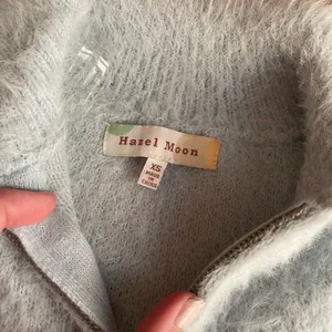 NWT Hazel Moon blue zipped fuzzy sweater XS thumbnail 3