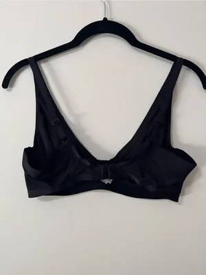 b.tempt’d Black Smoothing Everywhere T-shirt Bra Women’s Intimates Sz 36B EUC thumbnail 3