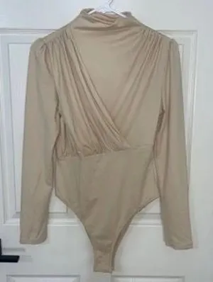 NWOT Mock Neck Ruched Bodysuit thumbnail 7