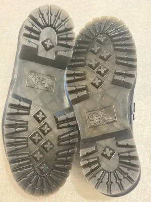 Dr. Martens Black Platform Tassel Loafers NWOT Unisex thumbnail 5