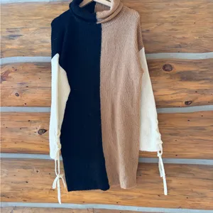 Blu Pepper Colorblock Turtleneck Mini Sweater Dress size Small thumbnail 2