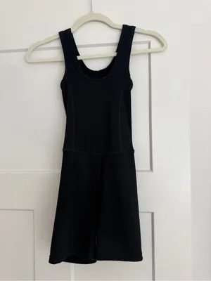 Set Active one piece thumbnail 2