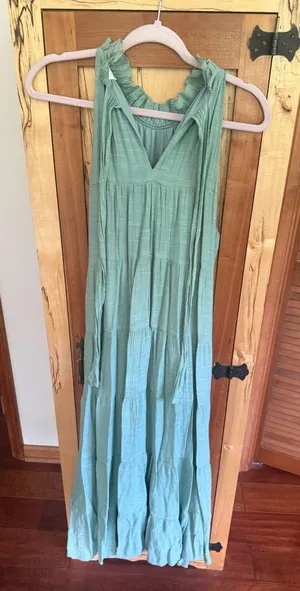 Boutique Dress thumbnail 2