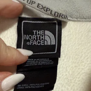 The North Face Women's Cream Jacket thumbnail 7