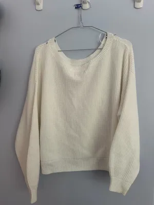 Hollister Sweater thumbnail 2