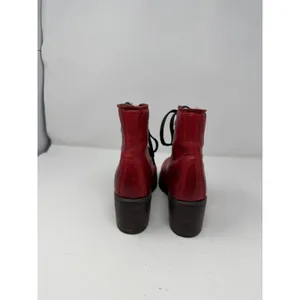 Frye Sabrina 6G Lace Up Ankle Boot Red Leather Rare Made in USA Womens 7.5 thumbnail 3