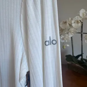 Alo Yoga NWT Ribbed Sea Coast Long Sleeve Dress Ivory Size M thumbnail 7
