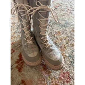Hayleigh Womens Grey Pink Plaid Faux Fur Lined Winter Boots Size 8.5 Lace Up Zip thumbnail 3