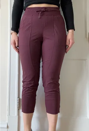Lululemon Dance Studio Crop - maroon thumbnail 1