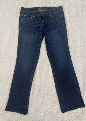American Eagle Y2K Women's Low Rise Favorite Boyfriend Dark Wash Jeans Size 10 L thumbnail 1