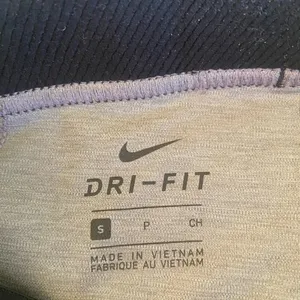 NWT Nike Women’s Pro dri fit training biker shorts S thumbnail 3
