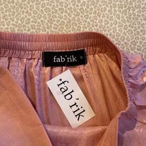 NWT fab’rik Pink Dallas Floral Slit Midi Skirt size S thumbnail 2
