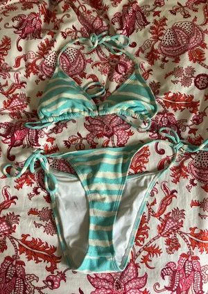 Cotton On Bikini thumbnail 1