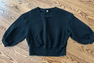 Lululemon Black Textured Top thumbnail 1