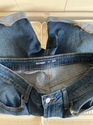 Old Navy Blue Denim Cuffed Jean Women’s Shorts thumbnail 4