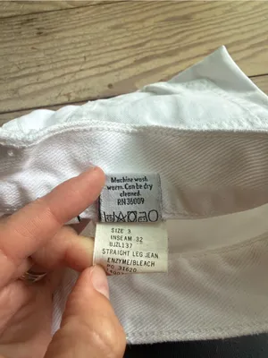 Vintage Calvin Klein White Denim Jeans size 3 thumbnail 5