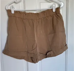 Aerie‎ Tan Paperbag Pull On Shorts Medium thumbnail 1
