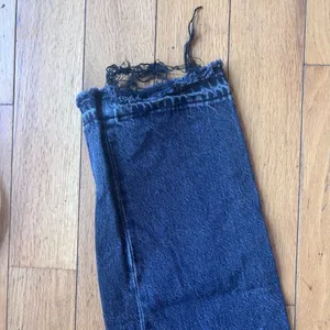 Levi's Black 501 high-rise straight-leg denim jeans thumbnail 9
