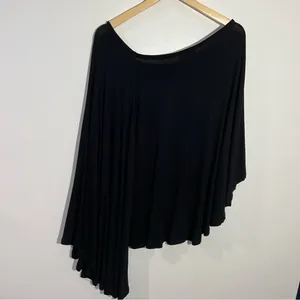 Revolve‎ Alexis One Shoulder Top With Bell Sleeve Black Small Minimalist Elegant thumbnail 4