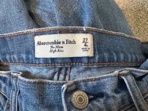 Abercrombie Jeans thumbnail 3
