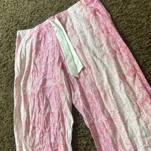 Victoria Secrets Pink Reptile‎ Printed Pajama Pant Size Small thumbnail 3