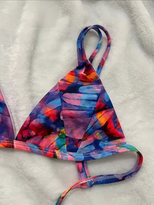 New Kulani Kinis Women’s fixed scoop bikini top multicolor flamingo print Medium thumbnail 3