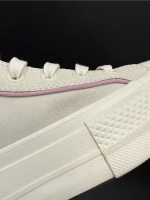 CONVERSE Chuck Taylor All Star Lift Platform High Tops Beige Suede Lilac Piping thumbnail 14