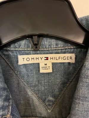 Women’s Vintage Tommy Hilfiger Jean jacket size medium thumbnail 2