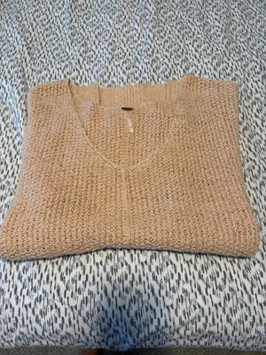 Free people sweatshirt  thumbnail 9