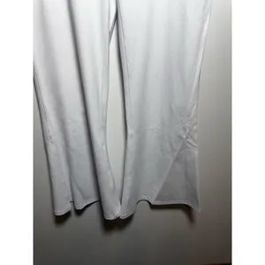 New Halara Crossover High Waisted Back Pocket Super Flare Leggings White XL thumbnail 4
